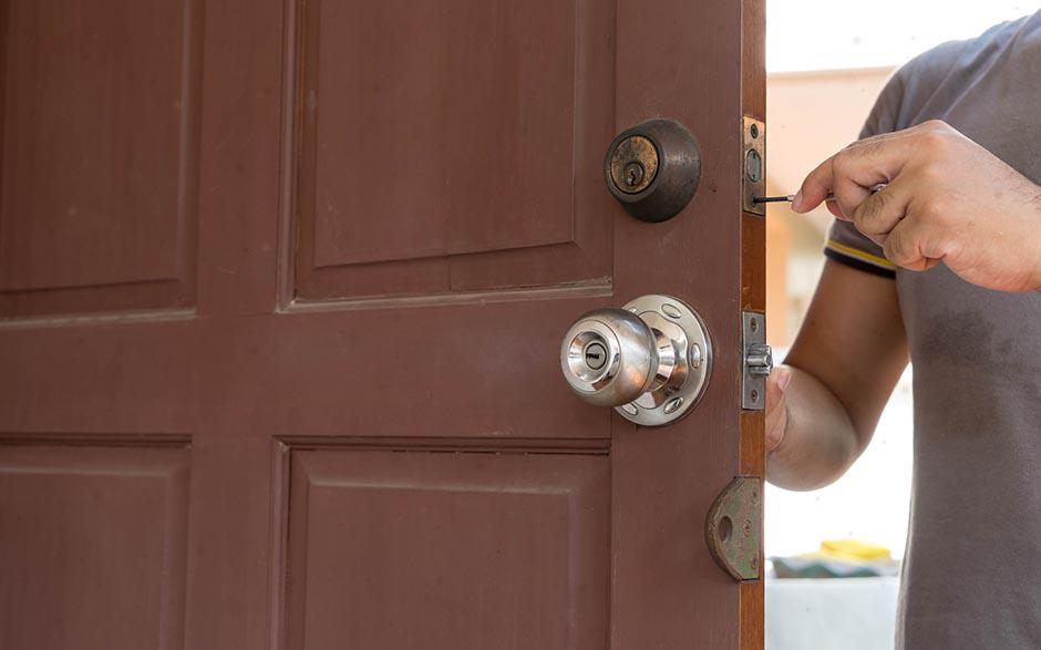 ouverture de porte claquée serrurier Vulaines-sur-Seine